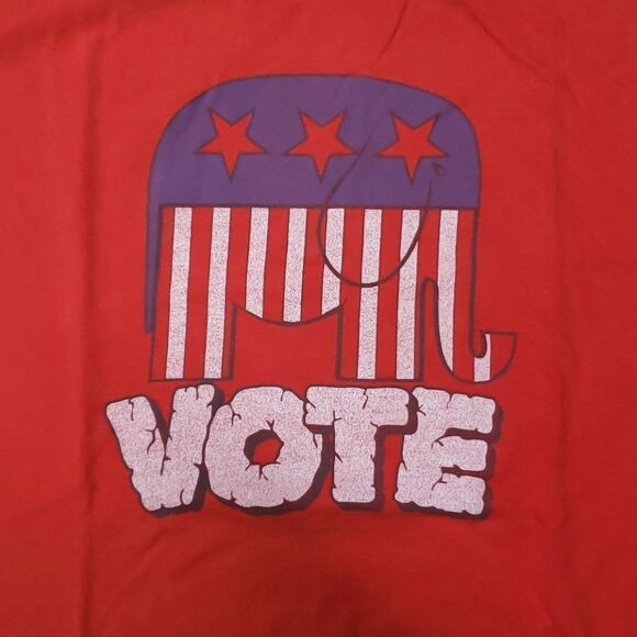 MF VOTE ELEPHANT TEE SHIRT SIZE LARGE - Picture 2 of 4